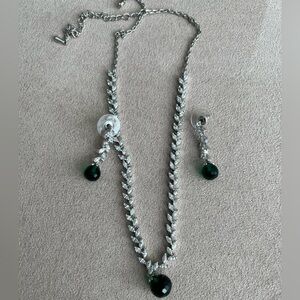 Semi precious stones necklace and earrings set